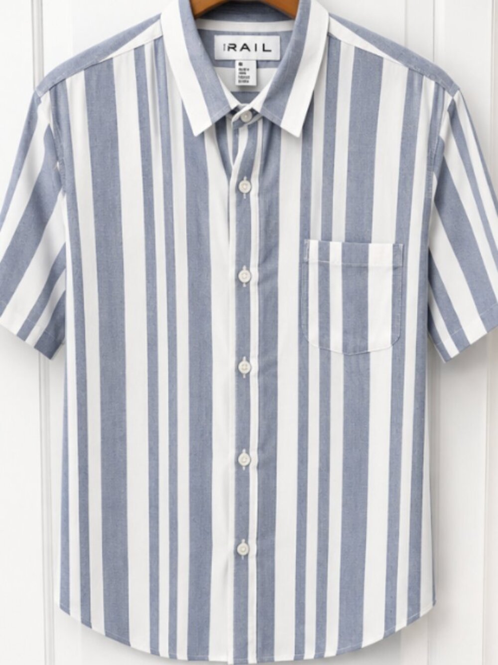 The Rail Men's Medium Blue White Stripe Short Sleeve Button Down Shirt
